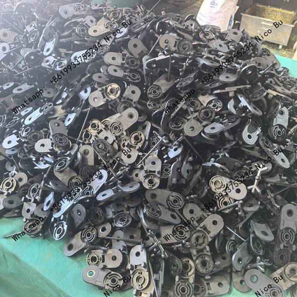 Nylon drag chain side link module and internal separator plate assembly