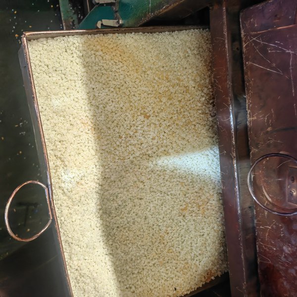 industrial-cable-chain-drag-side-opening-nylon-pellets-raw-material